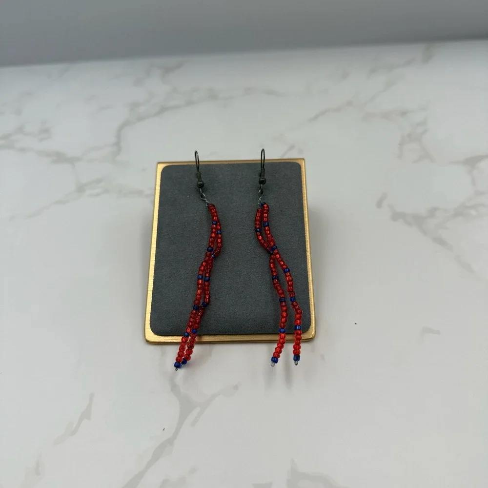 Vintage Womens Red Blue Seed Long Beaded Fashion Jewelry Dangle Earrings 90s Y2K